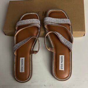 Steve Madden Cortz Rhinestone Sandals. Size 10. BNIB